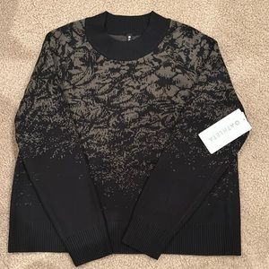 NWT Black and Tan Crewneck Sweater Size Small